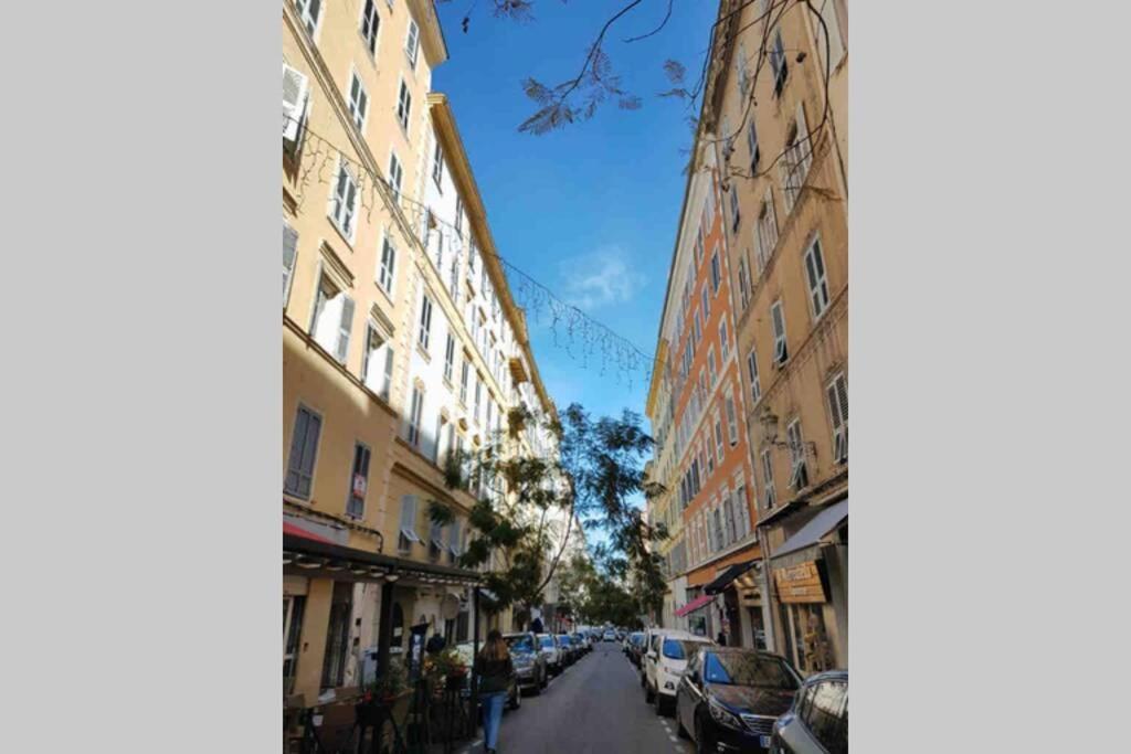 Appartement Vue Mer Avec Parking Gratuit Sur Place บาสเตีย ภายนอก รูปภาพ